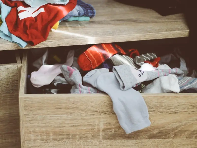 8 thứ ở phòng ngủ cần được loại bỏ ngay để có giấc ngủ ngon  - 4