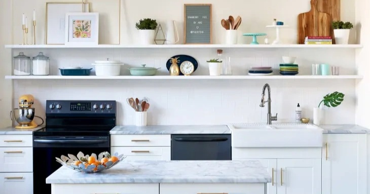 Chuyên gia mách bạn 5 mẹo “ăn gian” diện tích bếp mà không cần đập phá - 1